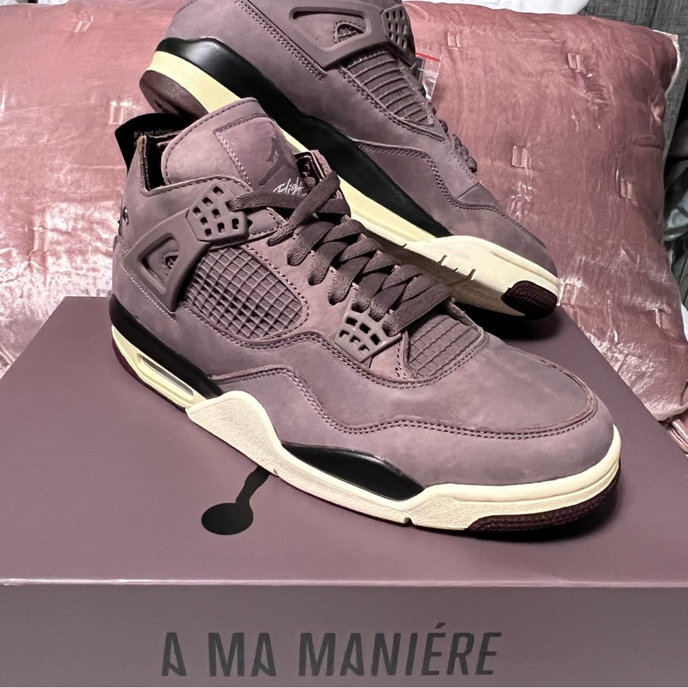 Nike Air Jordan 4 Retro SP